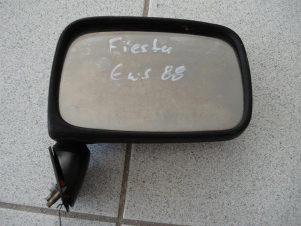 FOFI8305222 Ford Fiesta 1983-1989 | Καθρέπτης Μηχανικός Δεξιός